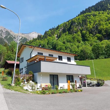 Haus Bazigg Leilighet Klosterle am Arlberg Eksteriør bilde